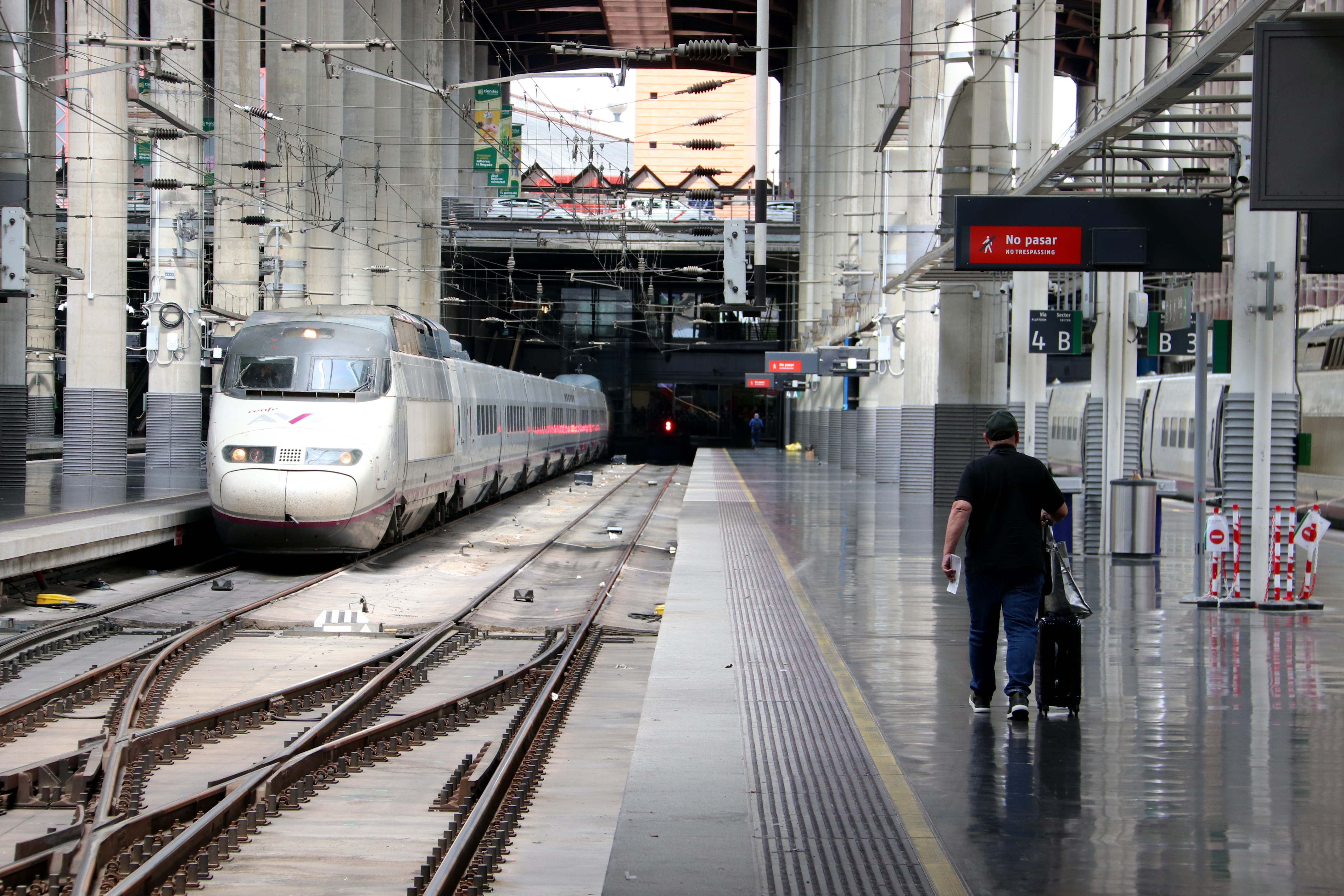 Uno de los peores senderos en el esclavo en los puntos de Madrid