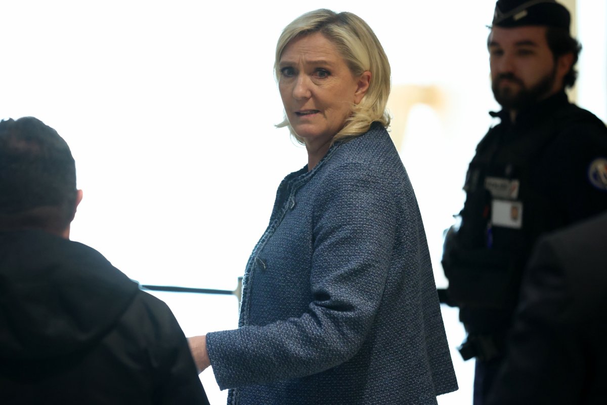 Marine le pluma